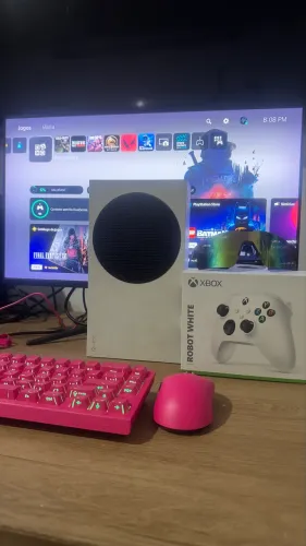 ?Xbox Series S + Controle Lacrado?