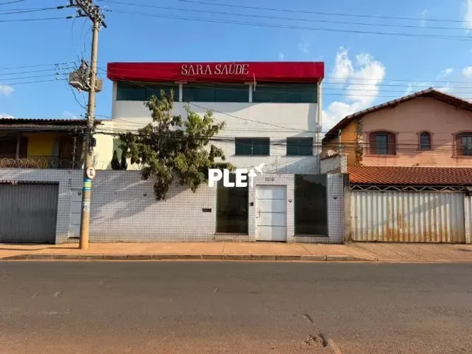 Casa Comercial no Bairro Dona Clara a 150 metros da Av Cristiano Machado