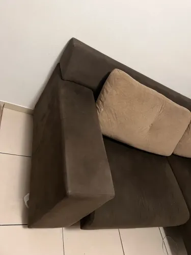 Sofa retrátil marrom - dois lugares