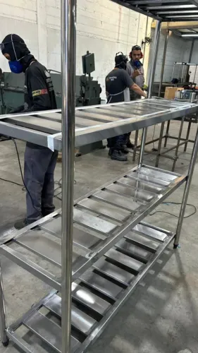 Estante Inox 1,80m Estrutura Reforçada Industrial