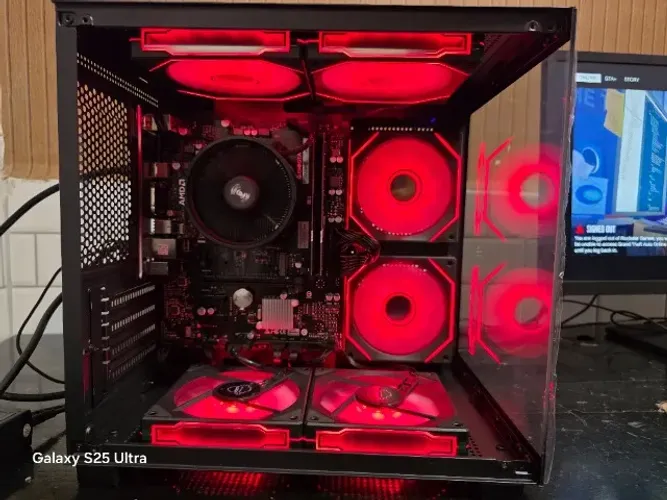 PC Gamer xô travamentos