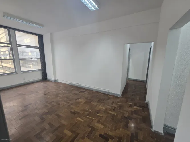 Conjunto Comercial para Locação em São Paulo, República, 2 banheiros