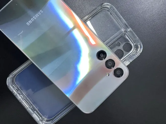 SANSUMG A24 128 GB