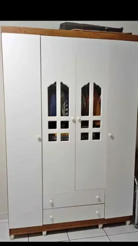 Guarda roupa infantil 