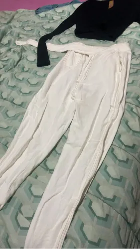 Calça colcci, seminova