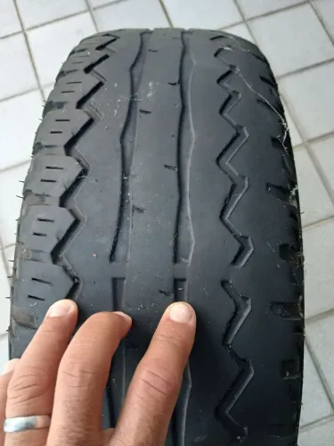 Pneu 205/70/15