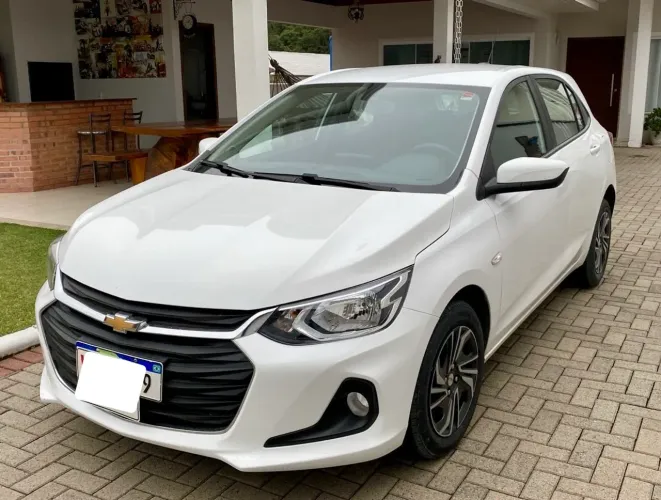 Chevrolet Onix Hatch LT 1.0 12V Flex Mec. 4P 2024