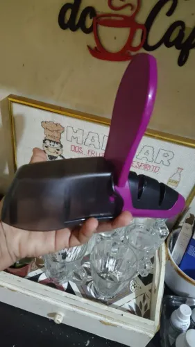 Afiador Tupperware seminovo desapego 