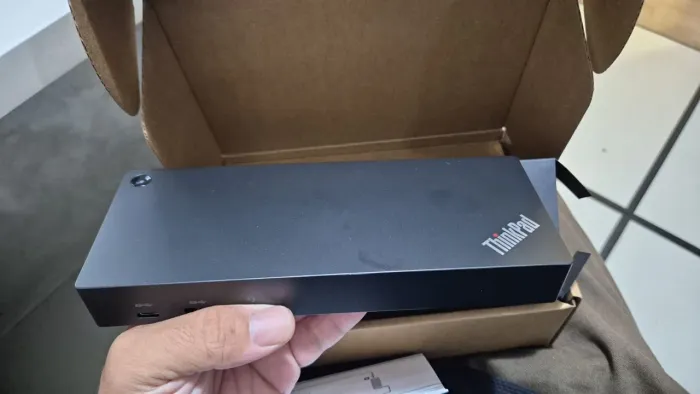 Dock Station Lenovo Thinkpad USB-C com adaptador para USB-A
