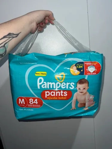 Pampers ajuste total M