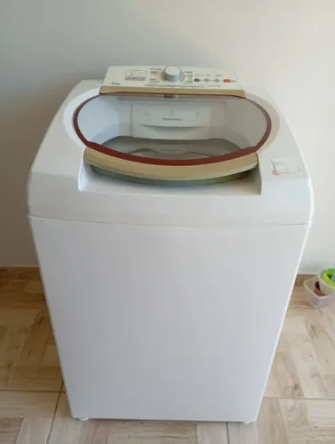 Máquina de lavar roupas
