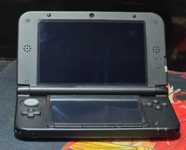 Console Portátil Nintendo 3DS LL Preto
