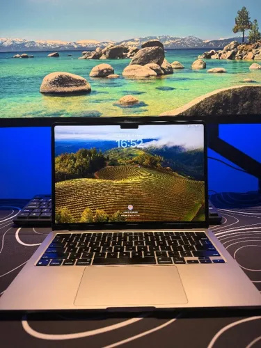 MacBook Air M3 ? 8GB RAM / 256GB SSD ? Impecável (com caixa)