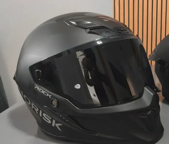 Capacete Norisk rock TAM 58