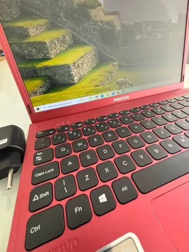 Notebook positivo 