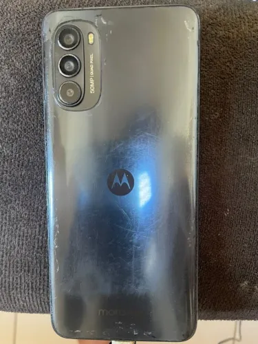 Moto g52