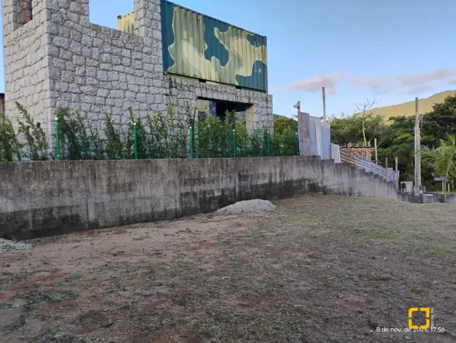 TERRENO À VENDA EM GOVERNADOR CELSO RAMOS
