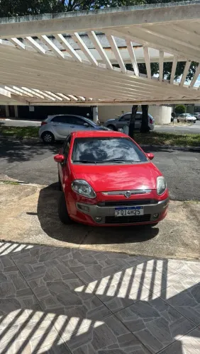 Fiat Punto Essence 1.6 Flex 16V 5P 2014