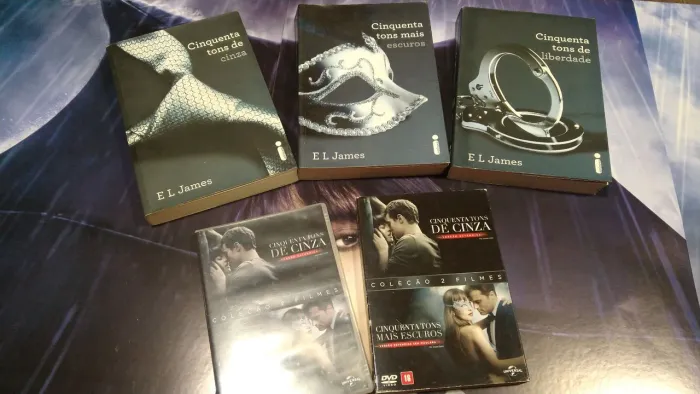 Dvds+Livros Cinquenta tons de cinza.