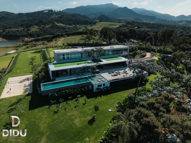Casa rural para venda em Paiol Grande, 1,960m²
