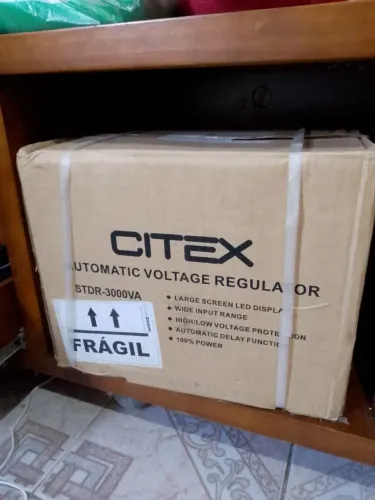 Regulador de voltagem 3000VA