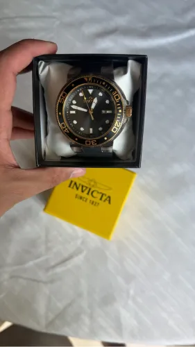 Relógio invicta