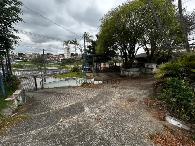 Oportunidade no Centro de São José dos Campos - Terreno de 965,85²