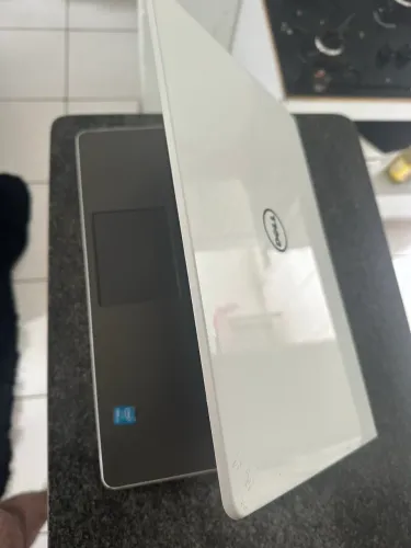 Notebook Dell inspirion Branco