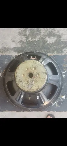 Vendo alto falante de 15 polegadas de 500 rms ligar para 99874.8739 