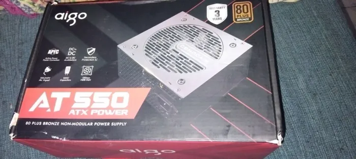 Fonte Aingo DARKFLASh 550W Retirada de peças ou Reparo Leia a Descrição!