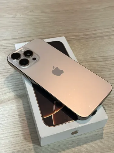Iphone 16 Pro Max - 256gb (Vendo ou troco)