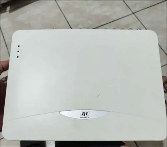 DVR JFL alarmes 16 canais, sem fonte.