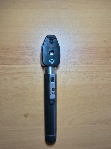 Oftalmoscópio Omni Xenon Halógena Preto - MD