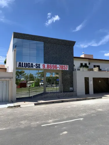 GÓIS ALUGA Prédio comercial com 190 metros quadrados Messejana - Fortaleza - CE
