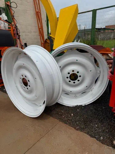 Rodagem fina para trator 7630/Ford com o centro 