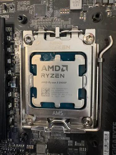 Ryzen 5 8400f - am5