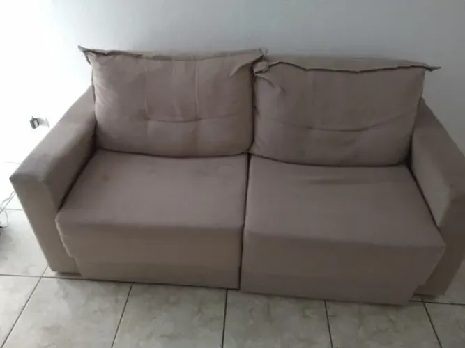 Sofá 2 lugares