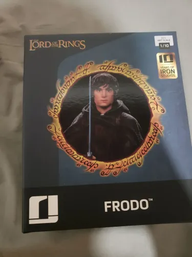Frodo - O senhor dos anéis (Iron Studios )