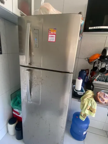 Vendo geladeira
