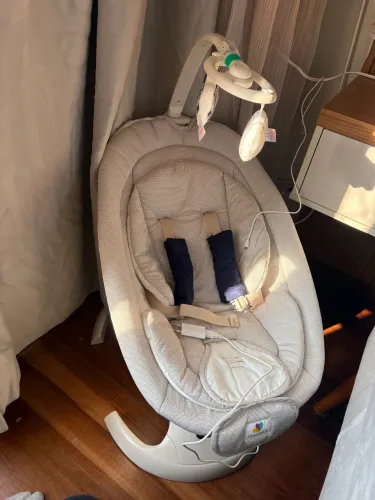 Cadeira musical de descanso para bebê