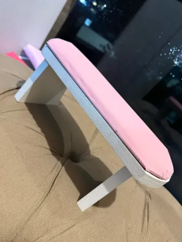 Manicure/pedicure