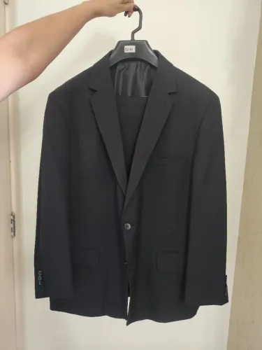 Terno alfaiataria, completo, blazer e calça, cor preta, marca DELUCCA