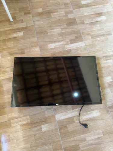 Tv 32? AOC seminova