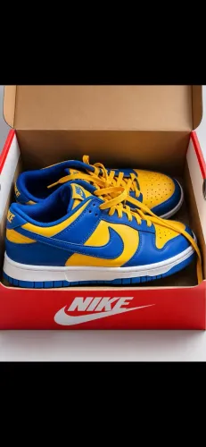 Tênis Nike dunk azul e amarelo Original usado 1 vez sem nenhuma marca