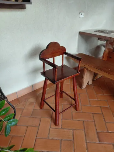 Vendo linda cadeira, pouco uso