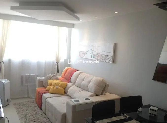 Apartamento 2 quartos no Fonseca!