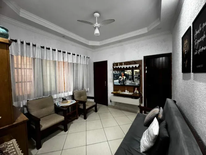 Casa à venda, 67 m² por R$ 650.000,00 - Vila Guilhermina - Praia Grande/SP