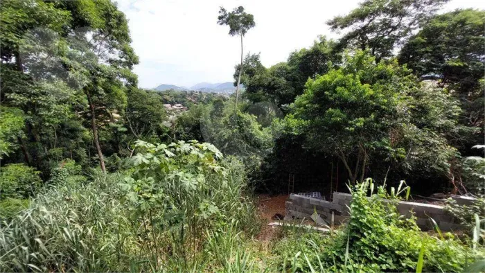 Terreno à venda, 918 m² por R$ 250.000,00 - Itaipu - Niterói/RJ