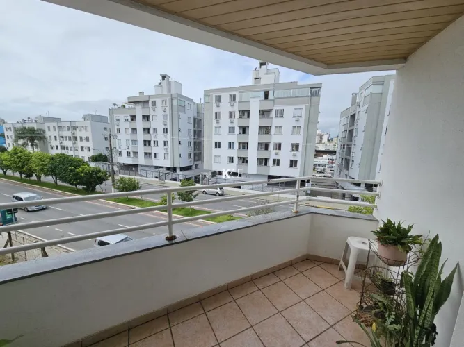 Apartamento com 123m² de 3 quartos em Capoeiras