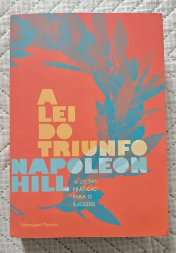 A lei do triunfo de Napoleon Hill - Usado em ótimo estado / semi-novo.